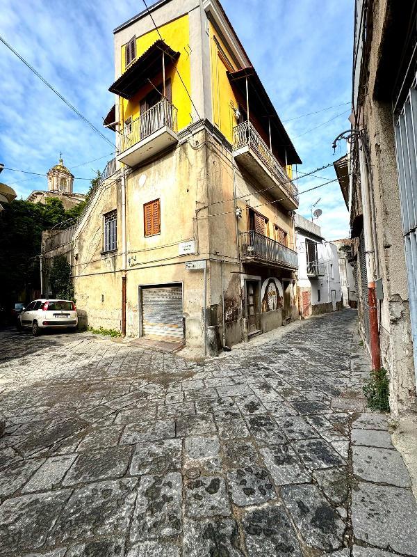 Appartamento in  Vendita  a Pagani   trilocale   95 mq  foto 2