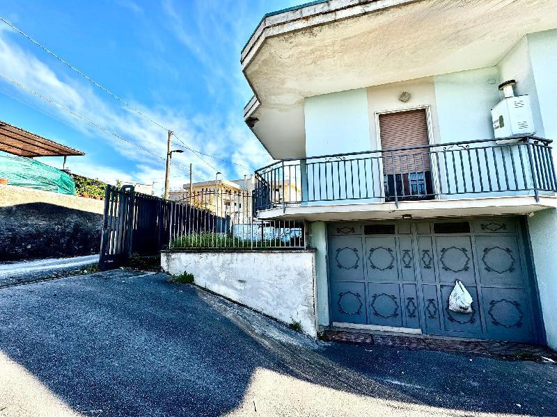 Appartamento in  Vendita  a San Marzano sul Sarno   quadrilocale   250 mq  foto 4