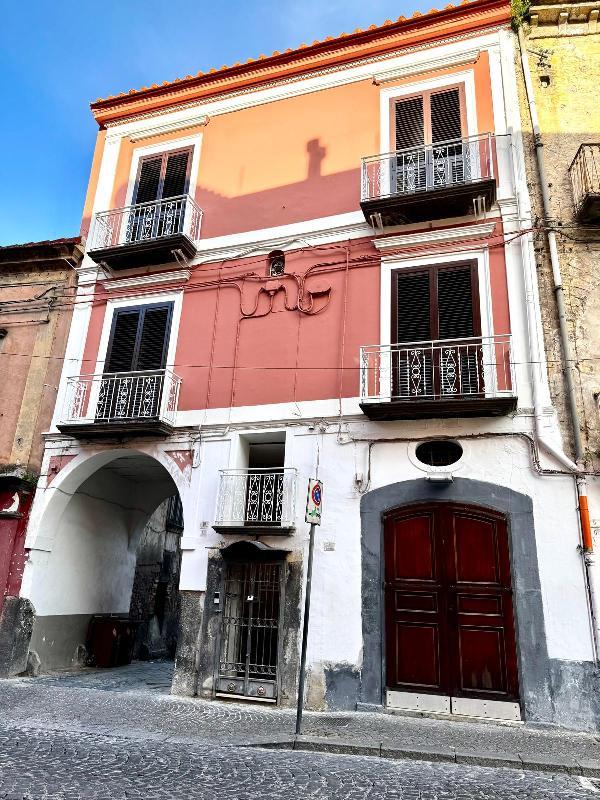 Appartamento in  Vendita  a Pagani   quadrilocale   105 mq  foto 2