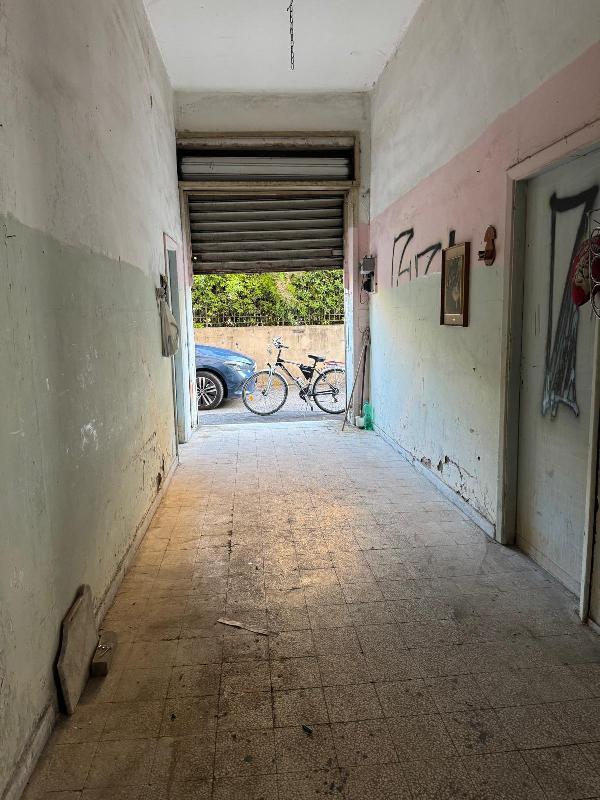 Garage in  Vendita  a Pagani    35 mq  foto 2